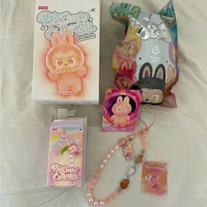 Pop Mart Labubu Big Into Energy BUNDLE - Loyalty